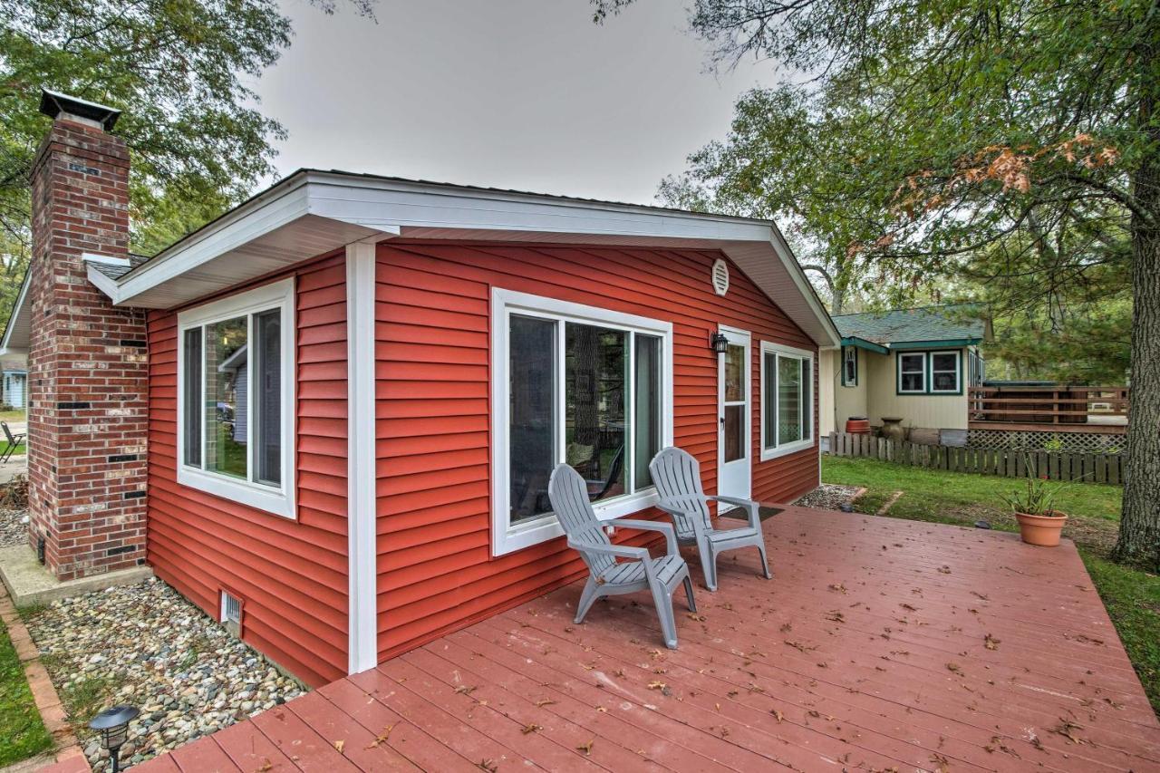 National City Cottage With Patio, Steps To Lake! Exterior photo