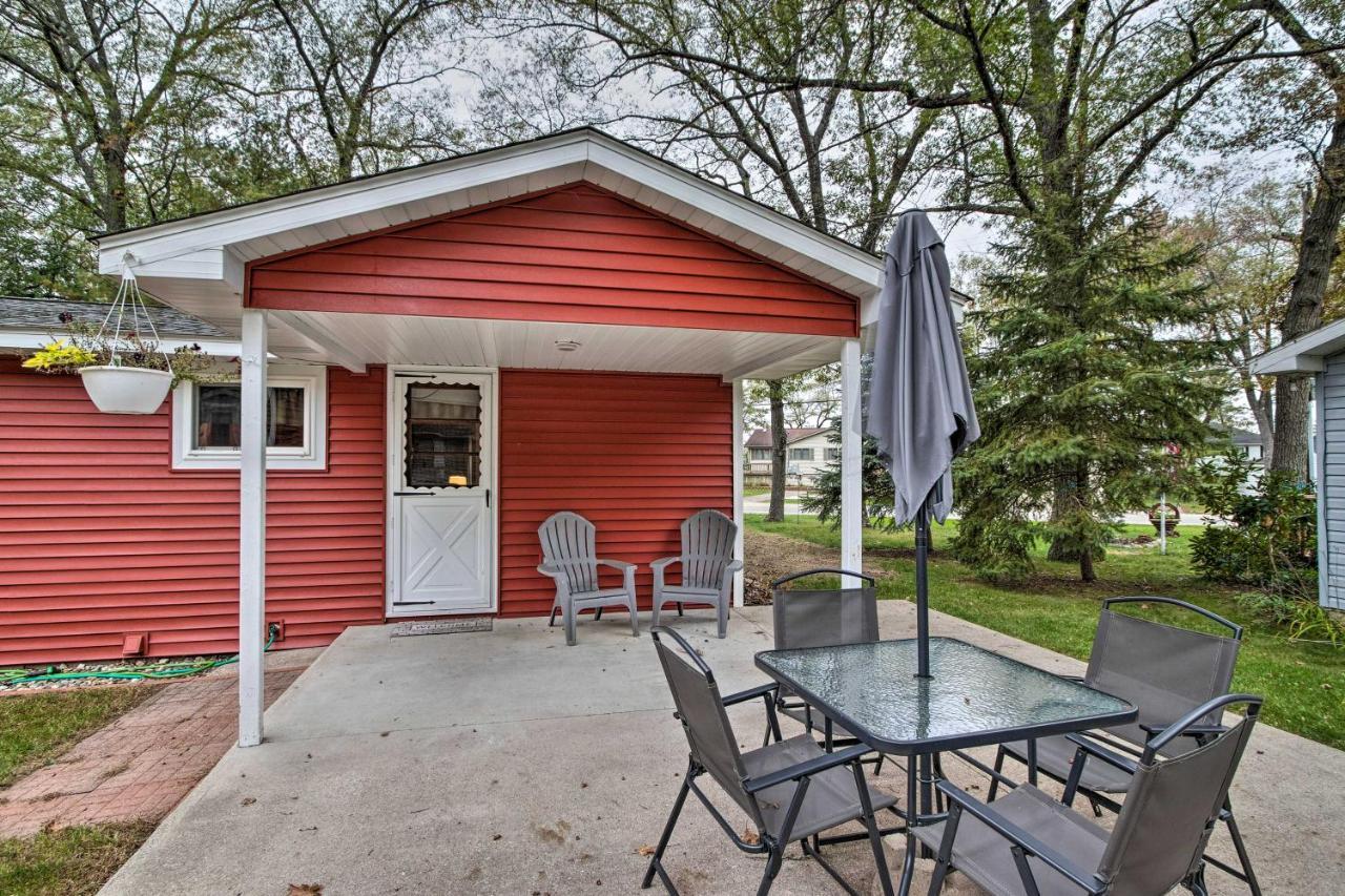 National City Cottage With Patio, Steps To Lake! Exterior photo